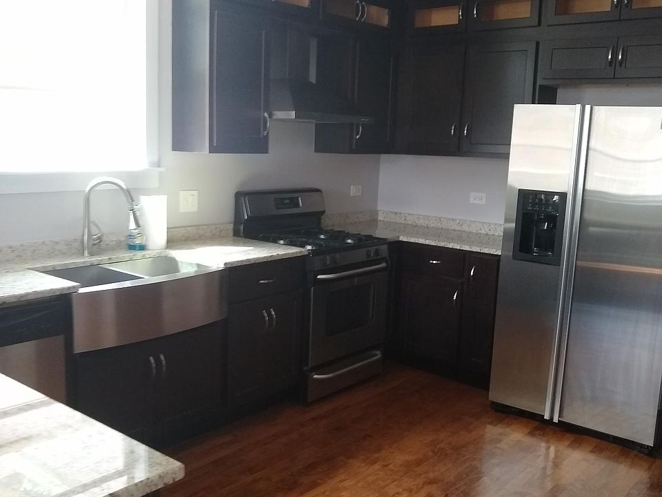 1st image of 512 Elgin Ave APT 1