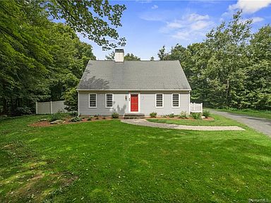 55 Case St West Granby Ct 06090 Zillow