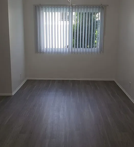 5000 Coldwater Canyon Ave — Photo 15
