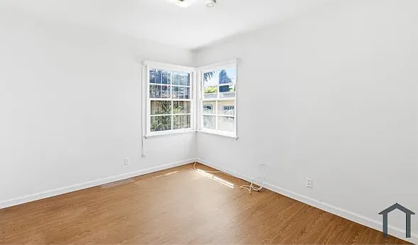 343 S Occidental Blvd #S — Photo 8