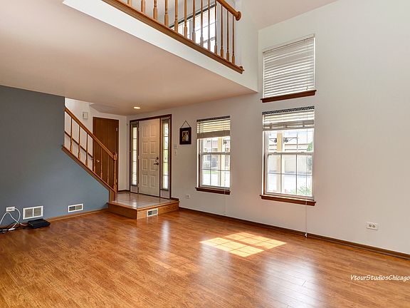 5th image of 16126 Creekmont Ct
