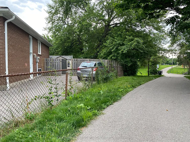 17 Gailong Ct #BASEMENT — Photo 37
