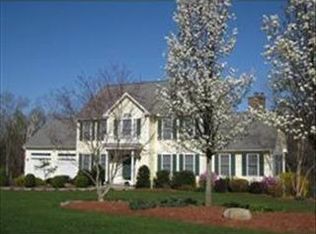 31 Mockingbird Hill Rd, Windham, NH 03087