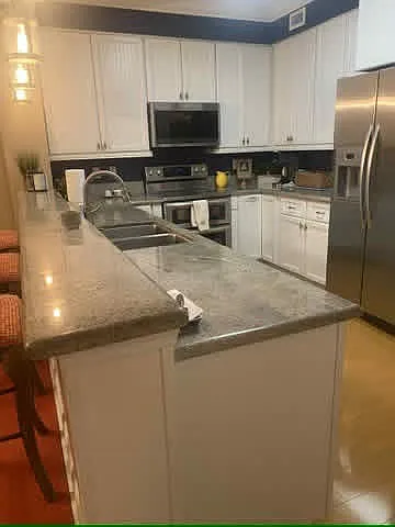 3 bed, 2.5 bath, 1640 sqft, $2,900 — Photo 3