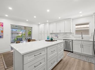 1549 Sandpiper St APT 76, Naples, FL 34102