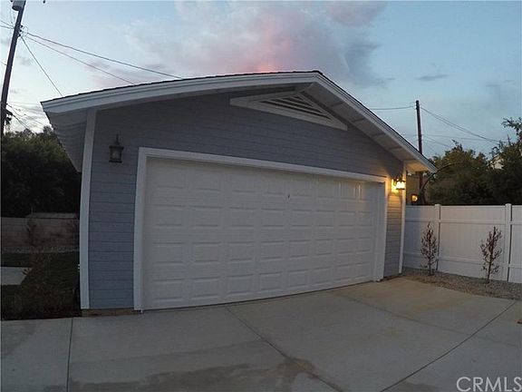5th image of 3329 W Hellman Ave