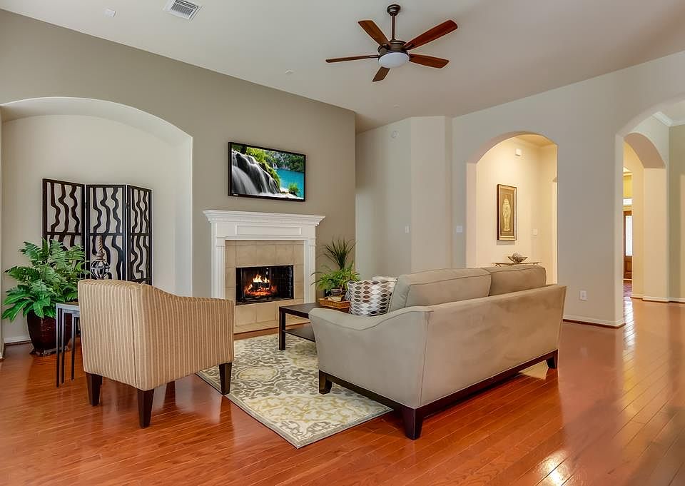 1st image of 2705 Porto Bianco Ln
