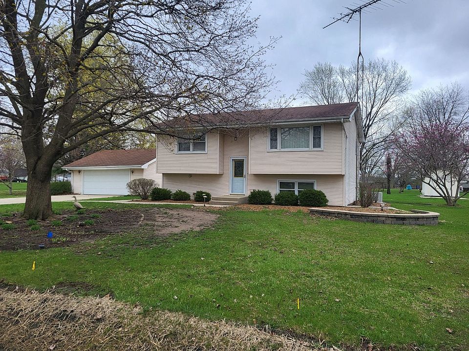 1st image of 1785 Vista Dr