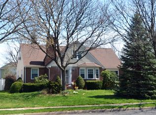 615 Center St, Garwood, NJ 07027