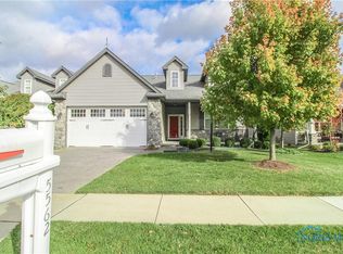 5562 Willow Cir, Sylvania, OH 43560