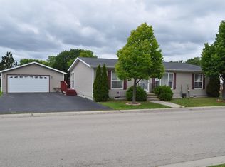 N7923 Lakeview, Fond Du Lac, WI 54937