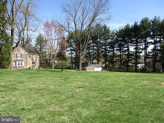 4th image of 131 Richboro Rd