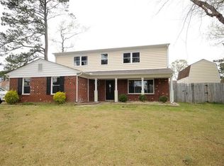 412 Prince Of Wales Dr, Virginia Beach, VA 23452