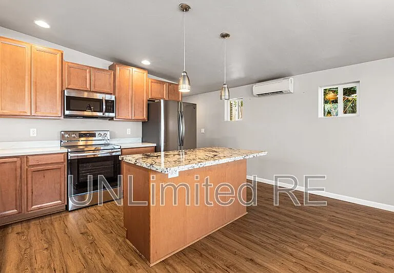 3948 E Del Rio Dr — Photo 5