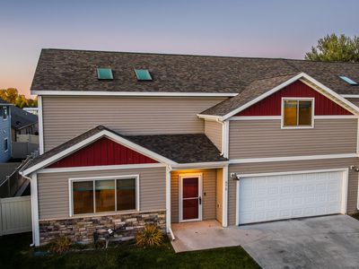 575 Creek Dr, Sheridan, WY, 82801