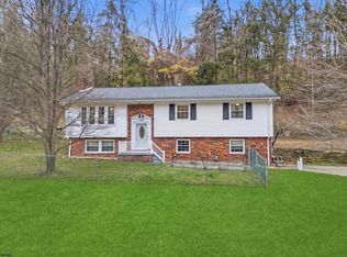 165 Winding Way, Clarksburg, WV 26301
