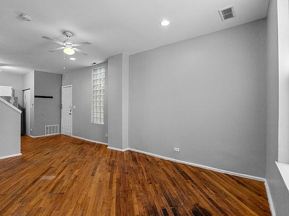 4th image of 2313 W McLean Ave APT 1W
