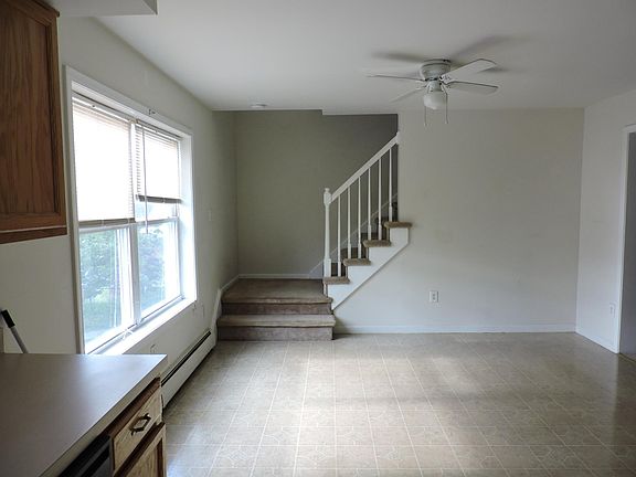 3rd image of 49 Fairview Ave #5713