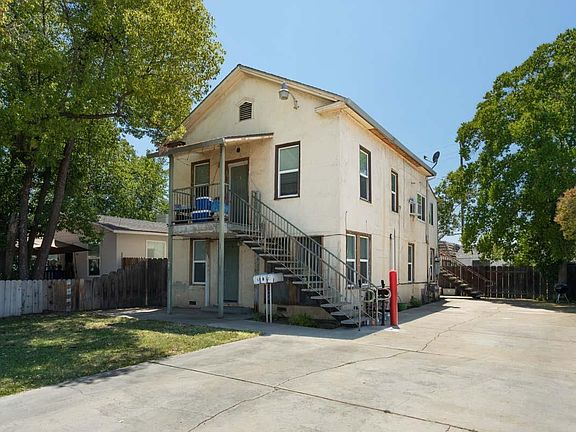 2nd image of 906 H St