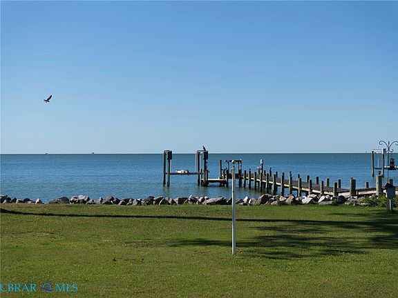 5th image of 247 Pond Point Pl