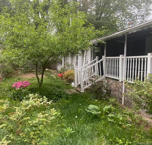 2nd image of 136 Quaker Rd Trailer Park