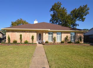 11211 Sageburrow Dr, Houston, TX 77089