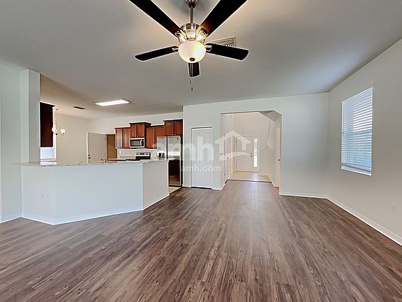 3rd image of 2747 Walden Woods Dr