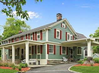 150 Twin Arch Rd, Campbell Hall, NY 10992