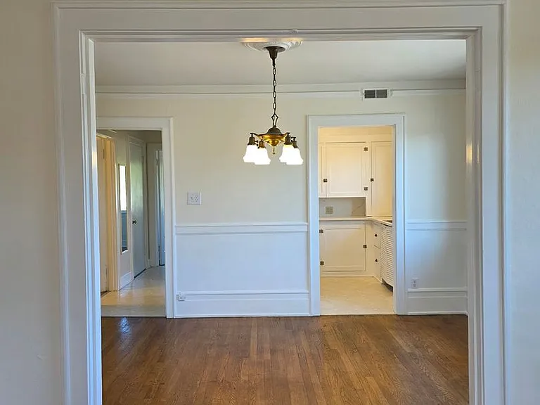 711 N L St #F — Photo 8