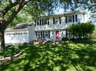 1442 S 7th Ct, Saint Charles, IL