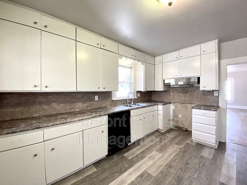 1st image of 408 Terrell Ave