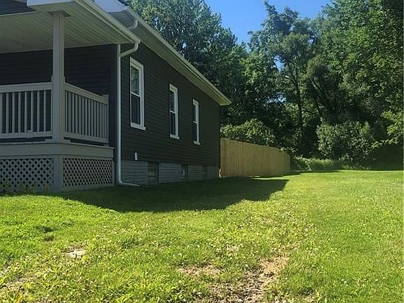 2nd image of 15918 Holmes Ave