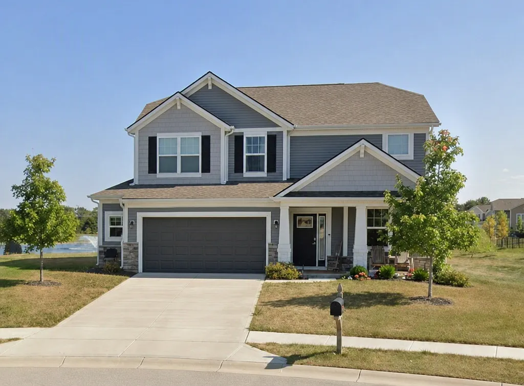 4 bed, 2.5 bath, 2645 sqft, $2,800 — Photo 1