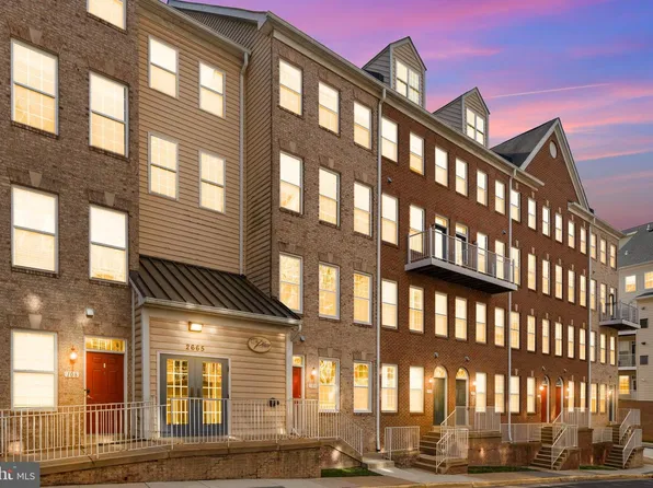 2665 Manhattan Pl #109, Vienna, VA 22180