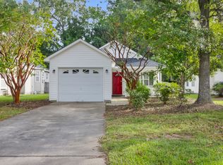 205 Buckskin Dr, New Bern, NC 28562