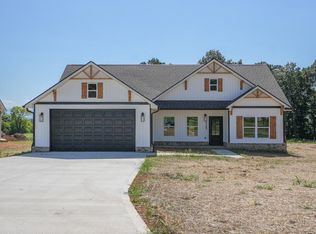 5129 Gregory Rd, Greenback, TN 37742