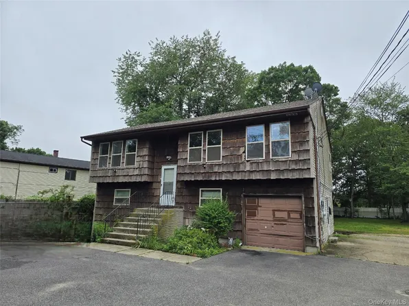 1290 Islip Avenue, Brentwood, NY 11717