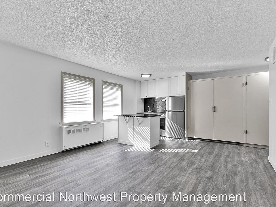 1st image of 1309 1st St S #11061412