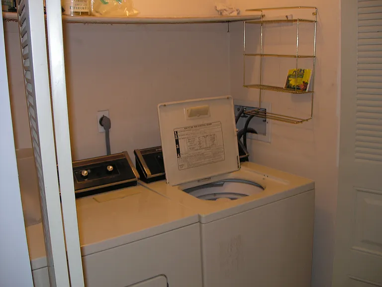 104 Allem Ln — Photo 7
