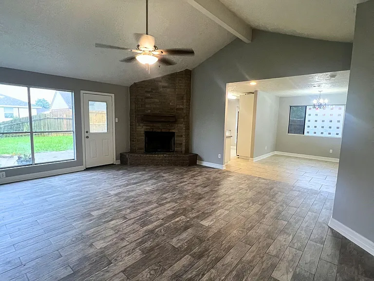 7307 Seminole St — Photo 2
