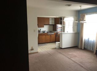 7510 Pearl Rd APT 3C, Middleburg Heights, OH 44130