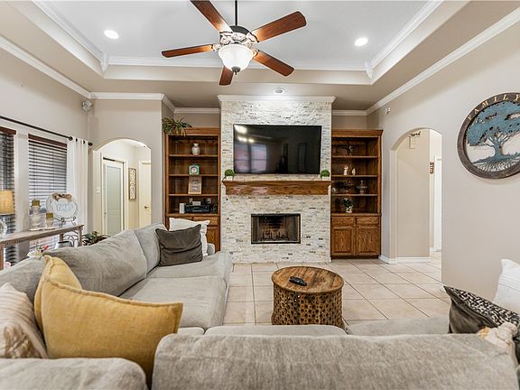 3rd image of 7409 Trail Creek Drive