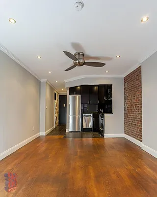 Rented by Centennial Properties NY | media 10