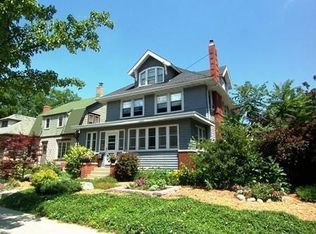 1520 S 76th St, West Allis, WI 53214