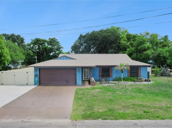 380 E Lake St, Umatilla, FL 32784