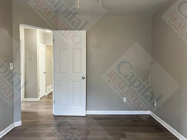 402 W Curtis Dr — Photo 11