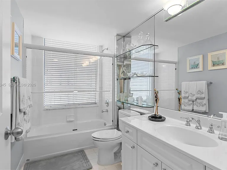 21205 Yacht Club Dr #2403 — Photo 21