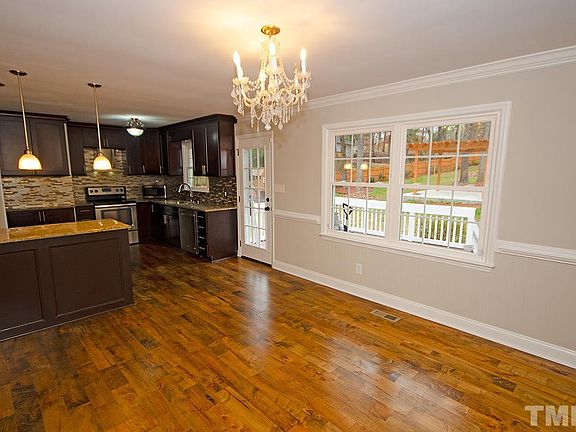 5th image of 3054 Rosewood Cir
