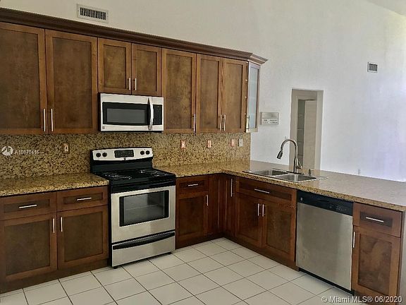5th image of 5164 NW 106th Ave