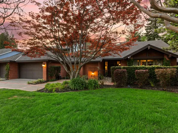 9125 Shady Hollow Way, Fair Oaks, CA 95628